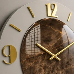Orologi Da Parete Moderni-Selezionato da Mazzolaluce Grande orologio rotondo da parete effetto marmo dettagli oro