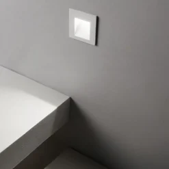 Segnapasso Led-Ideal Lux segnapasso a parete quadrato waldo led 4000k ip65 impermeabile bianco con driver