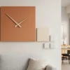 Orologi Da Parete Moderni-Selezionato da Mazzolaluce Kubo grande orologio orizzontale da parete moderno legno colore terracotta