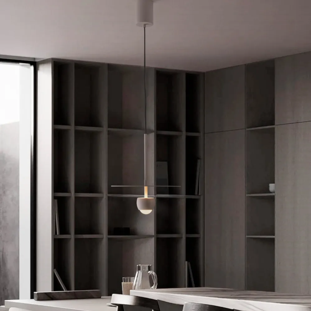 Lampade A Sospensione-Selezionato da Mazzolaluce Lampada a sospensione beige design moderna per isola cucina