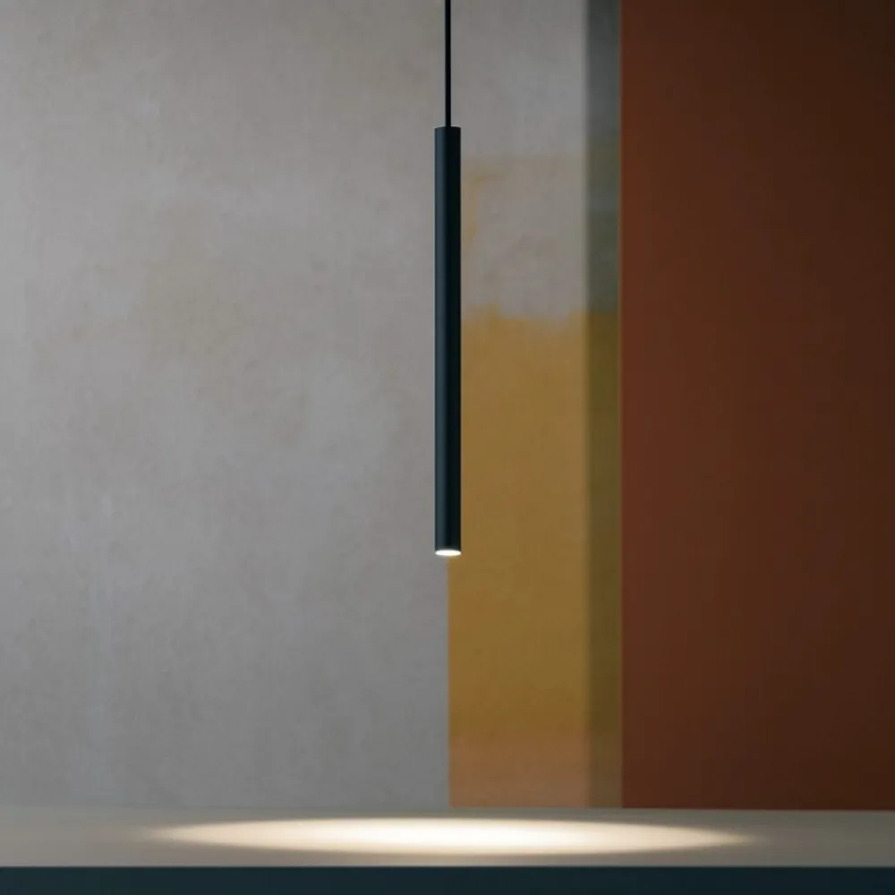 Lampade A Sospensione-Selezionato da Mazzolaluce Lampada a sospensione cilindro sottile nero