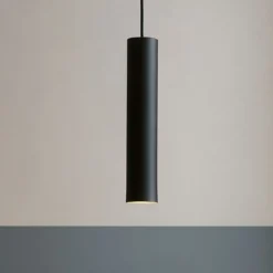 Lampade A Sospensione-Selezionato da Mazzolaluce Lampada a sospensione cilindro nero
