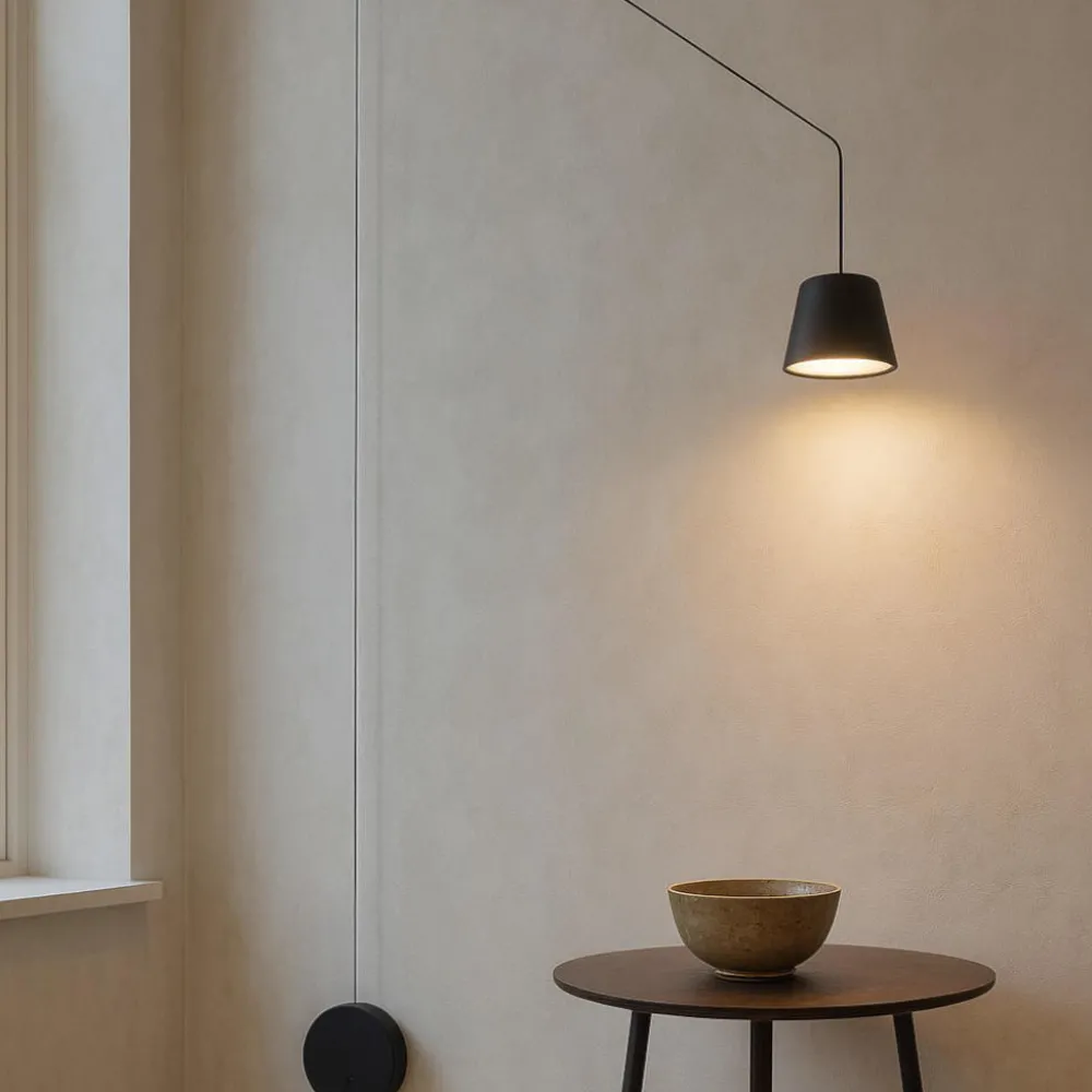 Lampade A Sospensione-Selezionato da Mazzolaluce Lampada a sospensione con decentramento nera led 3000k