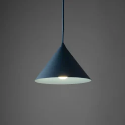 Lampade A Sospensione-Selezionato da Mazzolaluce Lampada a sospensione cono 21 cm blu in metallo per cucina