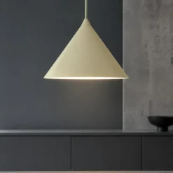 Lampade A Sospensione-Selezionato da Mazzolaluce Lampada a sospensione cono 21 cm verde di metallo