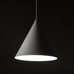 Lampade A Sospensione-Selezionato da Mazzolaluce Lampada a sospensione cono di metallo bianco 26 cm per cucina
