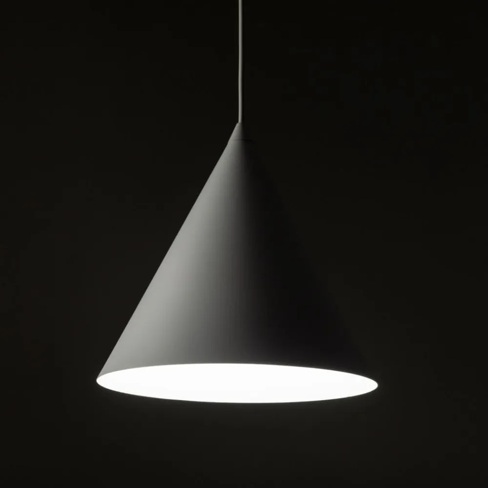 Lampade A Sospensione-Selezionato da Mazzolaluce Lampada a sospensione cono di metallo bianco 26 cm per cucina