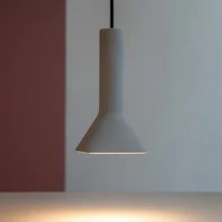Lampade A Sospensione-Selezionato da Mazzolaluce Lampada a sospensione di cemento per isola penisola design