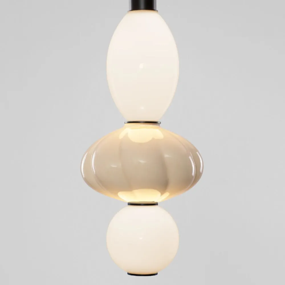 Lampade A Sospensione-Selezionato da Mazzolaluce Lampada a sospensione di ceramica beige vetro led 3000k
