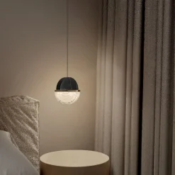 Lampade A Sospensione-Selezionato da Mazzolaluce Lampada a sospensione marmo nero vetro effetto nuvola orientabile metallo oro per comodino