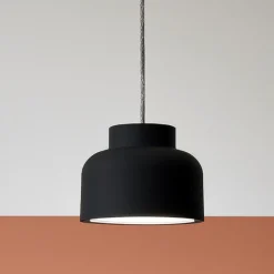 Lampade A Sospensione-Vivida International Lampada a sospensione moderna nera vivida bottone per isola cucina
