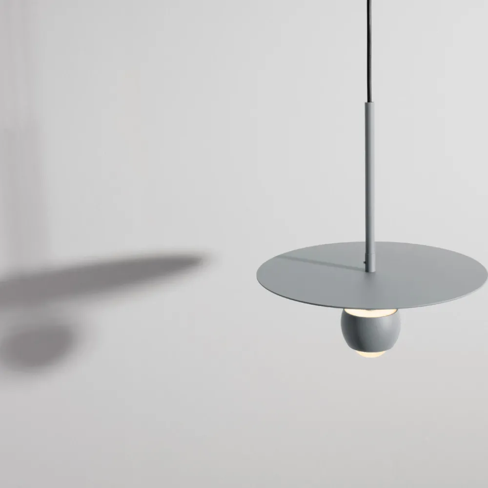 Lampade A Sospensione-Selezionato da Mazzolaluce Lampada a sospensione moderna celeste grigio per cucina