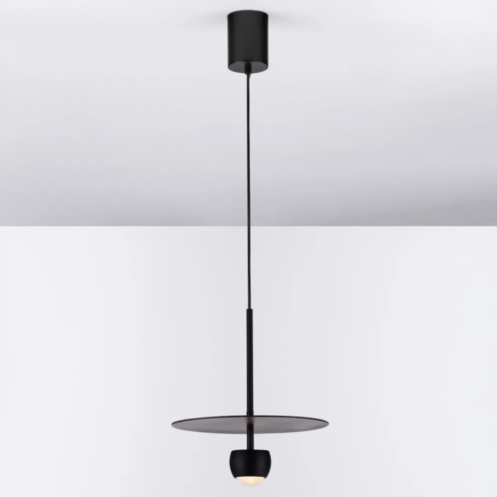 Lampade A Sospensione-Selezionato da Mazzolaluce Lampada a sospensione nera per tavolo soggiorno