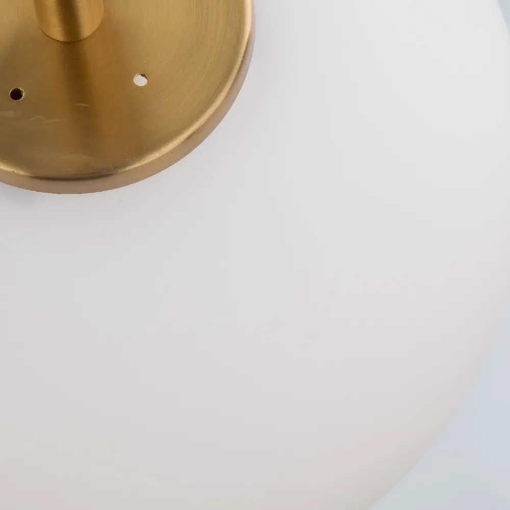 Lampade A Sospensione-Selezionato da Mazzolaluce Lampada a sospensione oro ottone vetro bianco