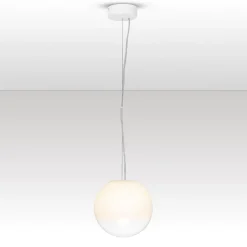 Lampade A Sospensione-Selezionato da Mazzolaluce Lampada a sospensione sfera 20 cm vetro sfumato bianco led 7w 3000k dimmerabile
