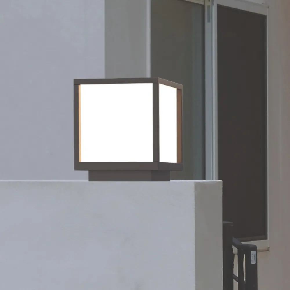 Lampade Da Esterno Giardino-Selezionato da Mazzolaluce Lampada da appoggio per esterno cubo antracite
