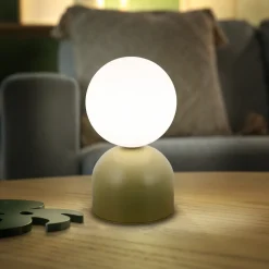 Abat Jour-Selezionato da Mazzolaluce Lampada da comodino verde pistacchio design moderna