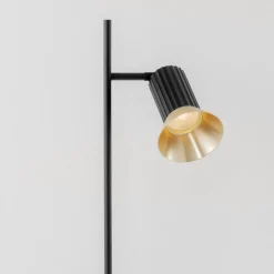 Lampade Da Tavolo-Selezionato da Mazzolaluce Lampada da scrivania design moderno orientabile