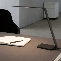 Lampade Da Tavolo-Stilnovo Lampada da scrivania lama led 9w 3000k touch dimmerabile nera