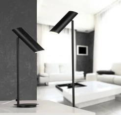 Abat Jour-Selezionato da Mazzolaluce Lampada da scrivania nera design moderna orientabile