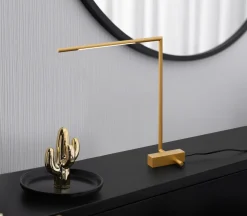 Lampade Da Tavolo-Selezionato da Mazzolaluce Lampada da scrivania oro girevole sottile moderna led 5w 3000k