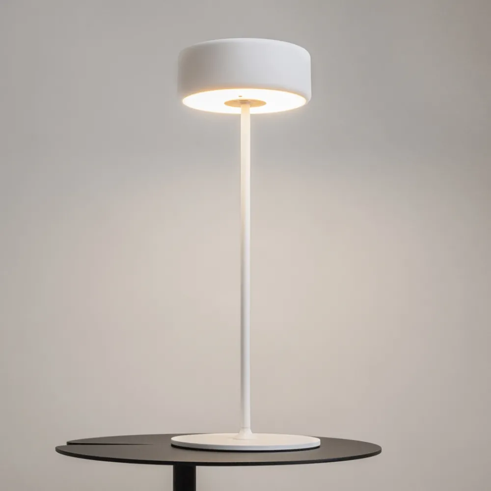 Lampade Da Tavolino Esterno-Maytoni Lampada da tavolino per esterno bianca led da 2200k a 4000k