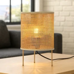 Lampade Da Tavolo-Selezionato da Mazzolaluce Lampada da tavolo cilindrica in rattan intrecciato