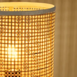 Lampade Da Tavolo-Selezionato da Mazzolaluce Lampada da tavolo cilindrica in rattan intrecciato