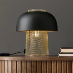 Lampade Da Tavolo-Selezionato da Mazzolaluce Lampada da tavolo design moderna nero oro