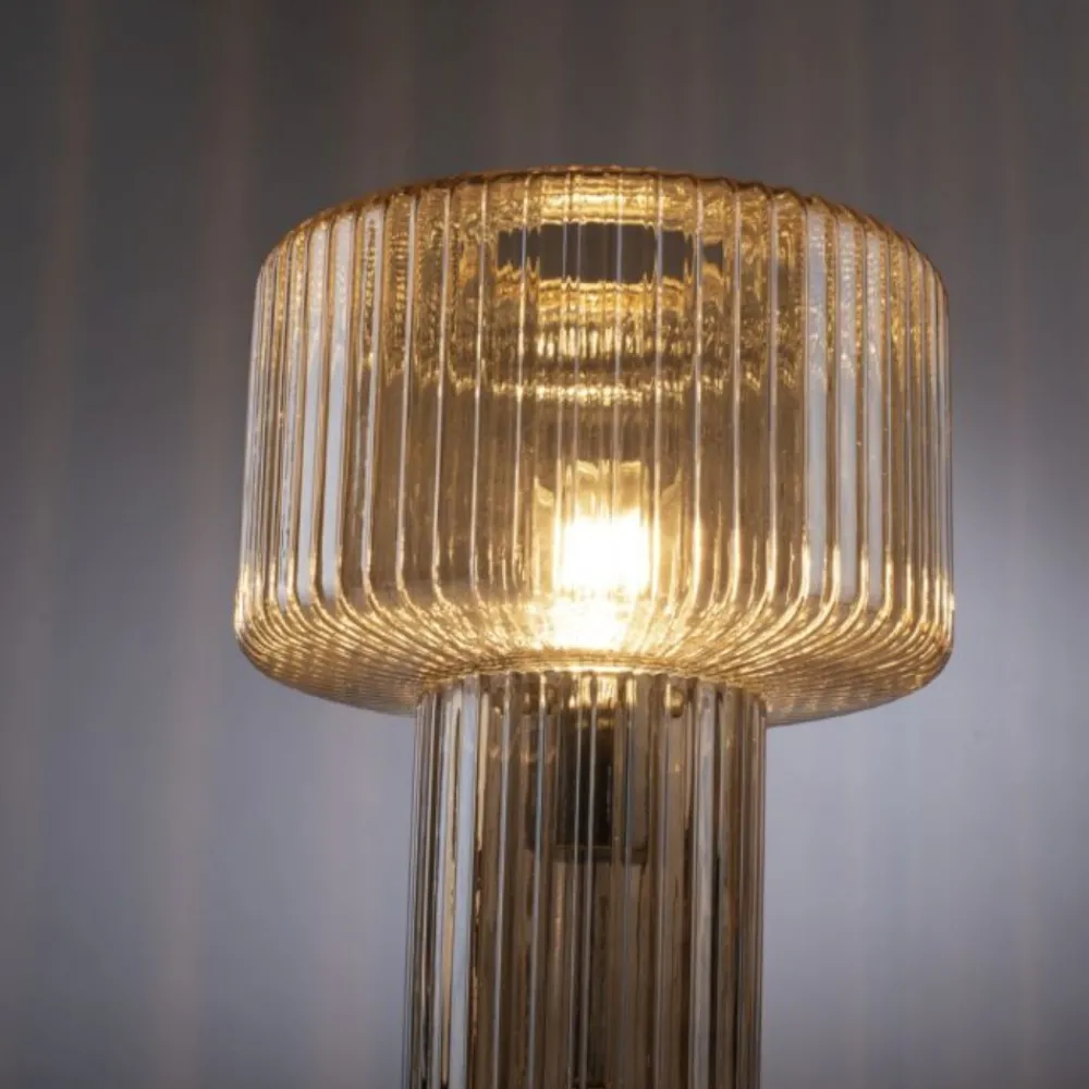 Lampade Da Tavolo-Selezionato da Mazzolaluce Lampada da tavolo fungo di vetro ambra trasparente design moderno