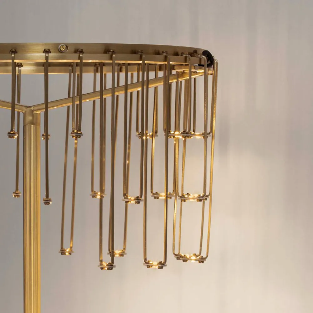 Lampade Da Tavolo-Selezionato da Mazzolaluce Lampada da tavolo led oro ramato design