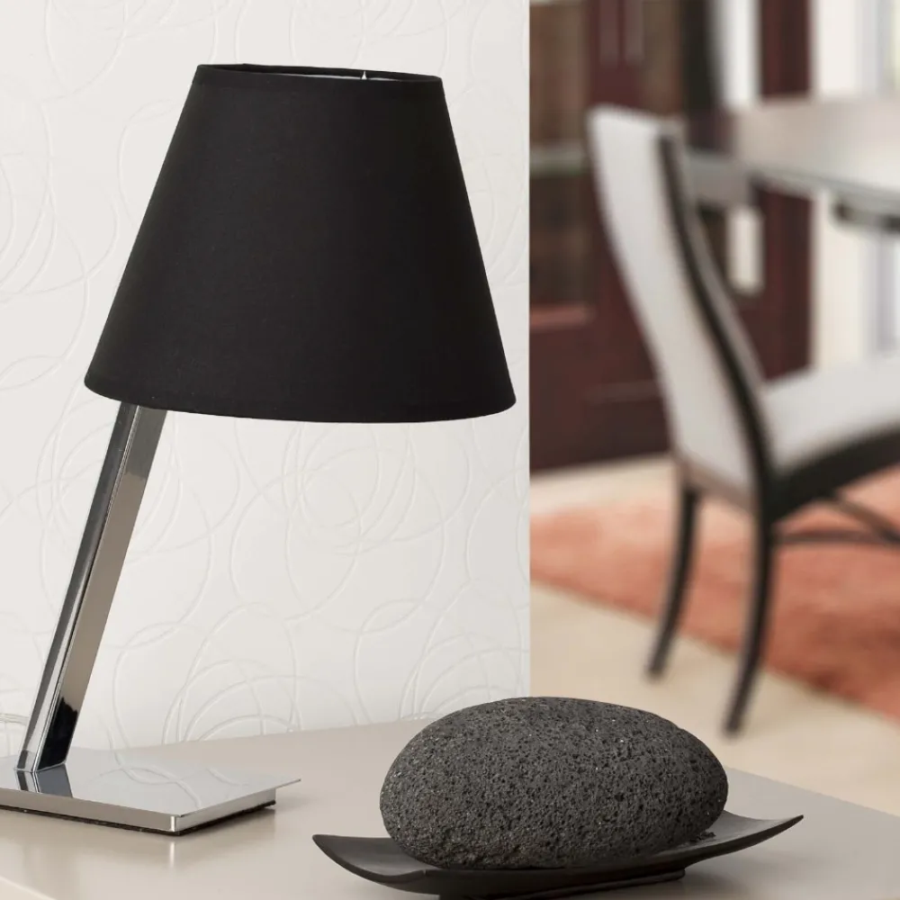 Lampade Da Tavolo-Selezionato da Mazzolaluce Lampada da tavolo moderna cromo paralume nero