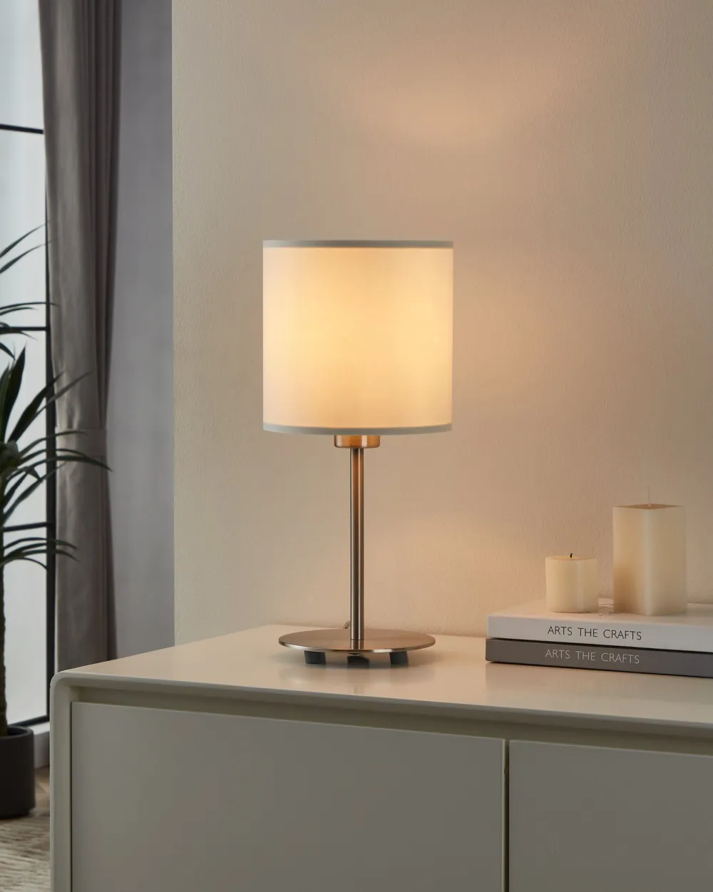 Lampade Da Tavolo-Eglo Lampada da tavolo moderna pasteri