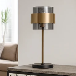 Lampade Da Tavolo-Selezionato da Mazzolaluce Lampada da tavolo per cassettone madia design moderno