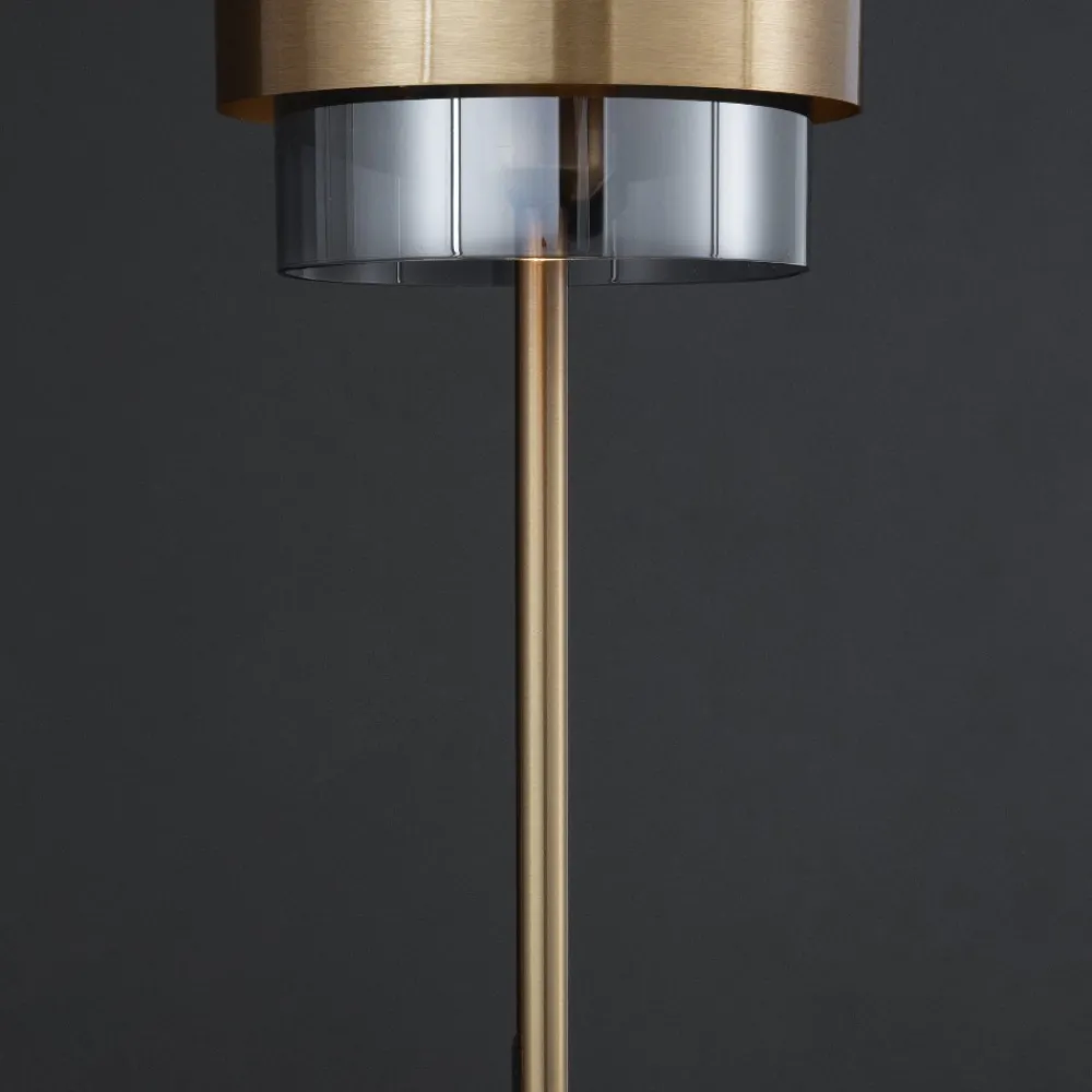 Lampade Da Tavolo-Selezionato da Mazzolaluce Lampada da tavolo per cassettone madia design moderno