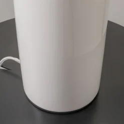 Lampade Da Tavolo-Selezionato da Mazzolaluce Lampada da tavolo per salone moderna bianca in metallo e ceramica