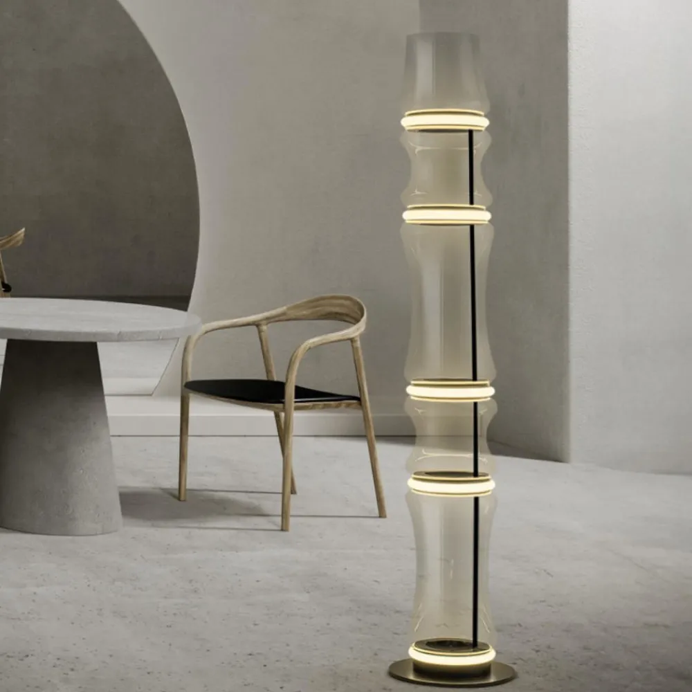 Lampade Da Terra-Selezionato da Mazzolaluce Lampada da terra led nera design moderna