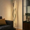 Lampade Da Terra-Selezionato da Mazzolaluce Lampada da terra led nero marrone effetto legno design moderna per soggiorno