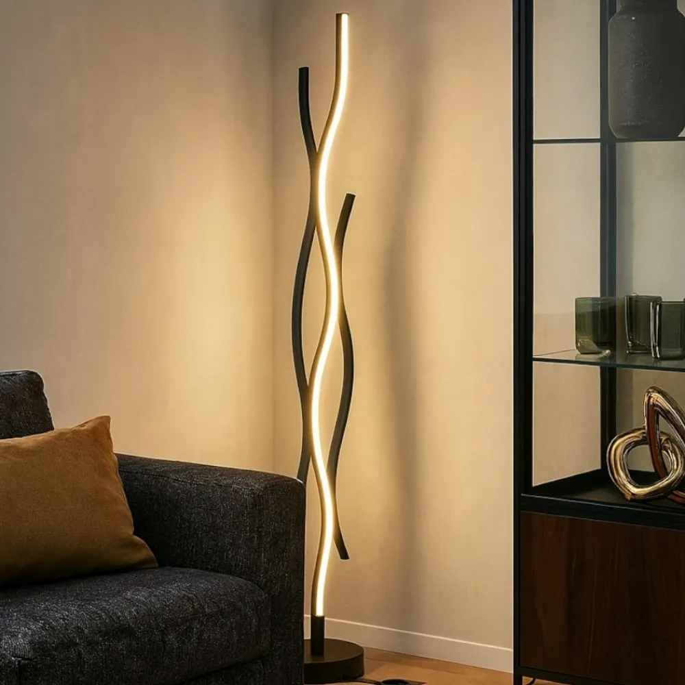 Lampade Da Terra-Selezionato da Mazzolaluce Lampada da terra led nero marrone effetto legno design moderna per soggiorno