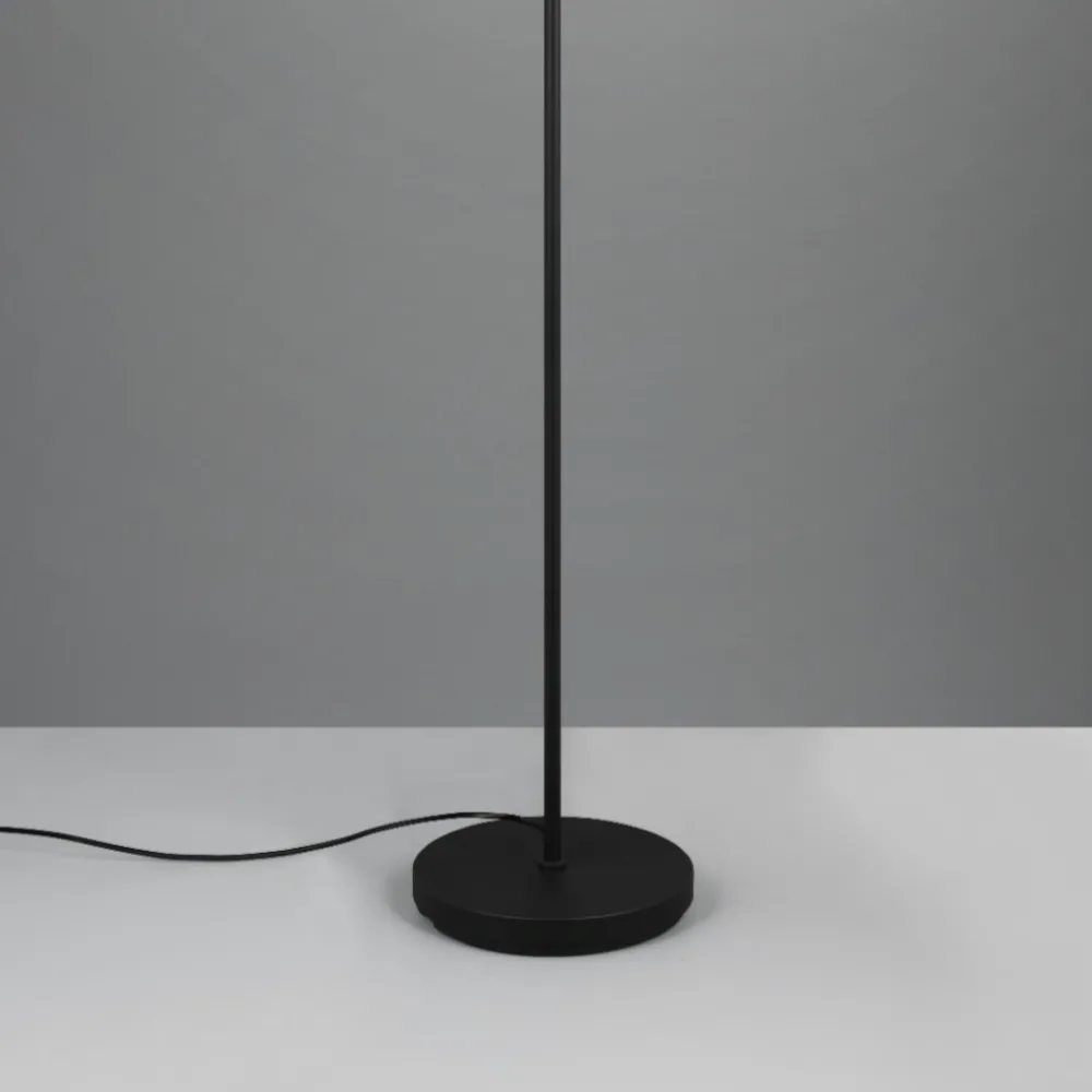 Lampade Da Terra-Selezionato da Mazzolaluce Lampada da terra moderna nera con due luci orientabili h161 cm
