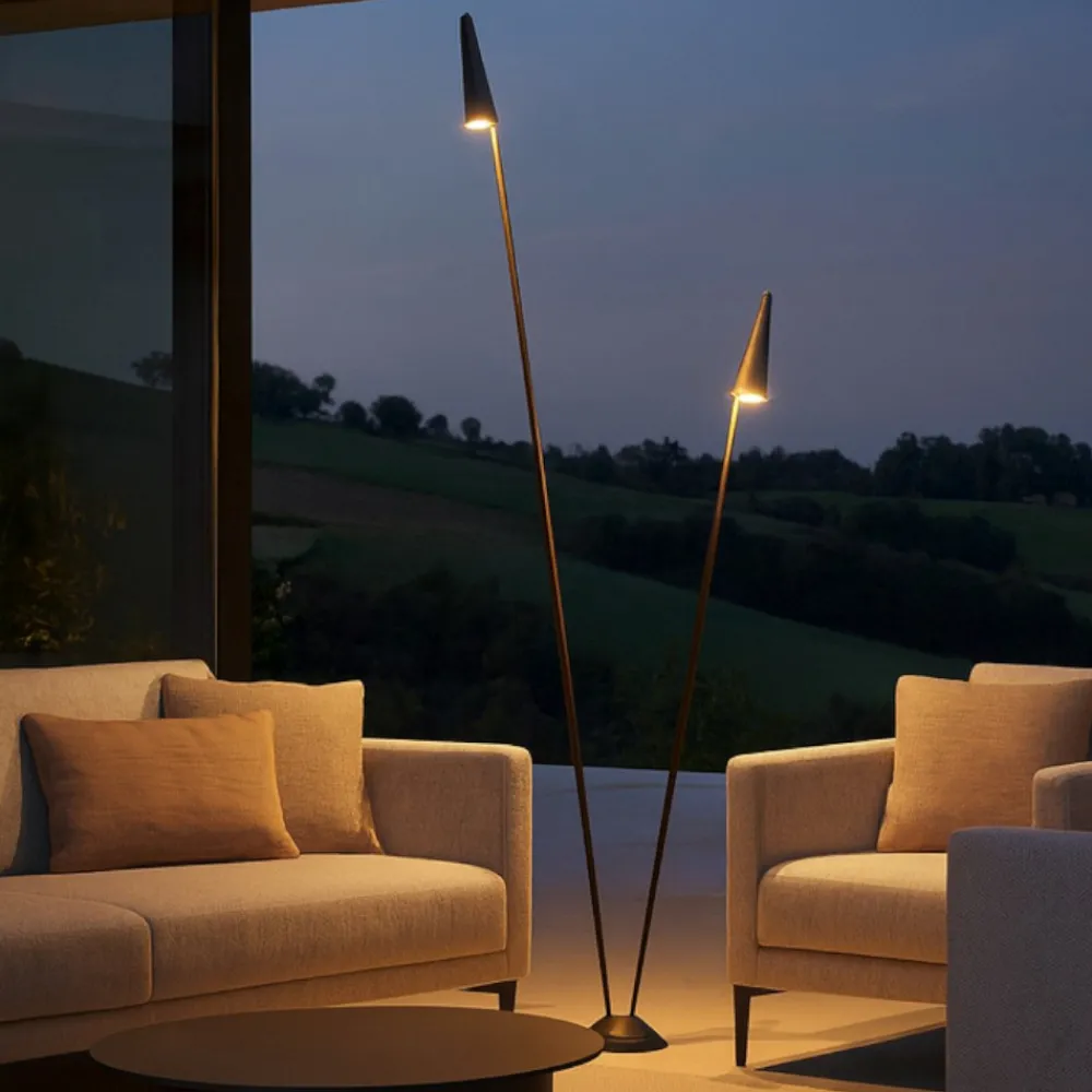 Lampade Da Esterno Giardino-Selezionato da Mazzolaluce Lampada moderna da esterno nera led 17w 3000k