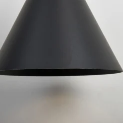 Lampade A Sospensione-Selezionato da Mazzolaluce Lampada nera cono led dimmerabile a sospensione