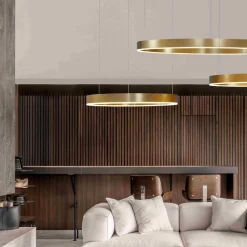 Lampadari Moderni-Selezionato da Mazzolaluce Lampadari moderni per soggiorno cerchi oro led 140w 3000k dimmerabile