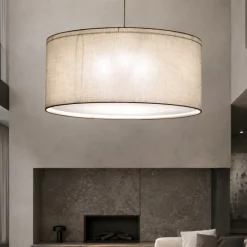 Lampadari Moderni-Selezionato da Mazzolaluce Lampadario a sospensione cilindro di tessuto beige