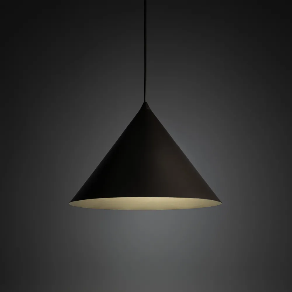 Lampade A Sospensione-Selezionato da Mazzolaluce Lampadario a sospensione cono 33 cm metallo marrone per cucina