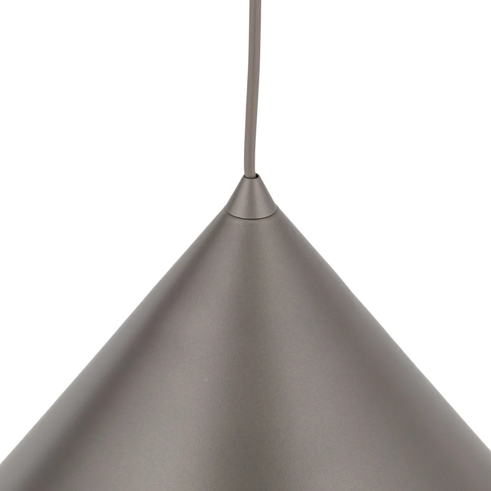 Lampade A Sospensione-Selezionato da Mazzolaluce Lampadario a sospensione cono 33 cm metallo marrone per cucina
