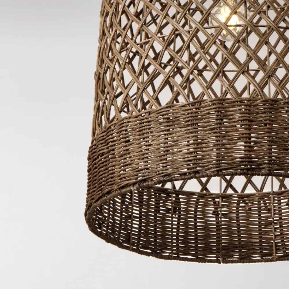 Lampadari Moderni-Selezionato da Mazzolaluce Lampadario a sospensione cupola di rattan marrone per sala da pranzo