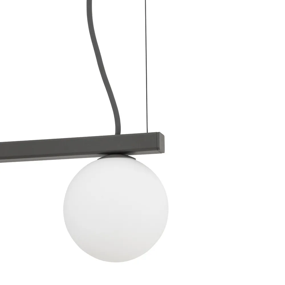 Lampadari Cucina-Selezionato da Mazzolaluce Lampadario a sospensione lungo antracite per illuminazione isola penisola cucina
