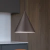 Lampadari Cucina-Selezionato da Mazzolaluce Lampadario a sospensione marrone scuro cono 33 cm di metallo per cucina