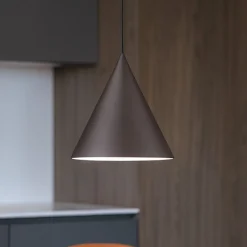 Lampadari Cucina-Selezionato da Mazzolaluce Lampadario a sospensione marrone scuro cono 33 cm di metallo per cucina
